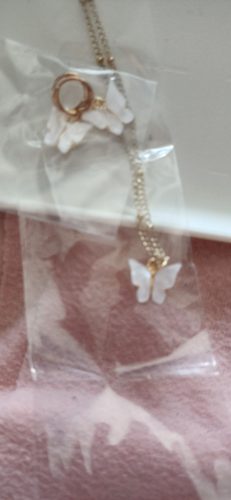 Butterfly Pendant Necklace Sweet Color photo review