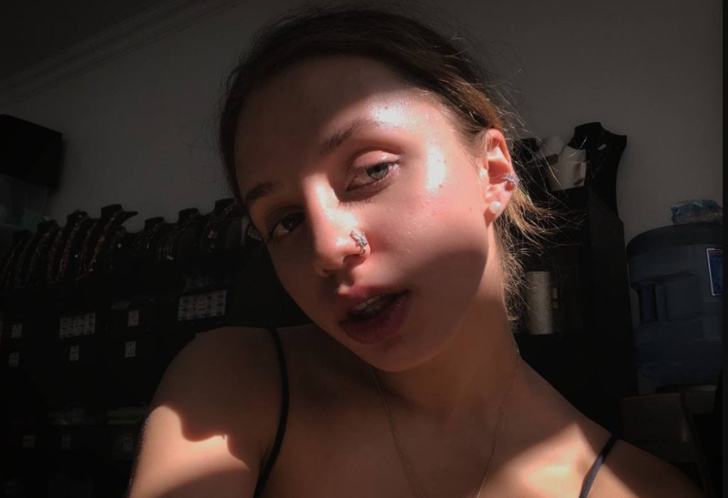 girl wearing Butterfly Nose Ring