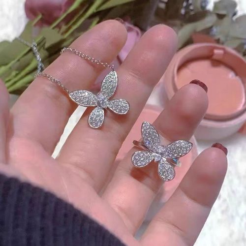 18K White Gold Sapphire Butterfly  Pendant Necklaces photo review